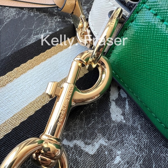 Marc Jacobs The Mixed Media Snapshot Crossbody Bag - Picture 3 of 10